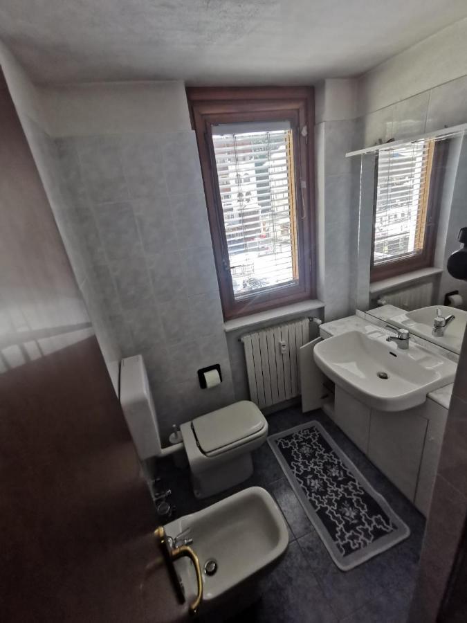 Homey Apartment In The Heart Of Cervinia เบรยล์-แชร์วิเนีย ภายนอก รูปภาพ